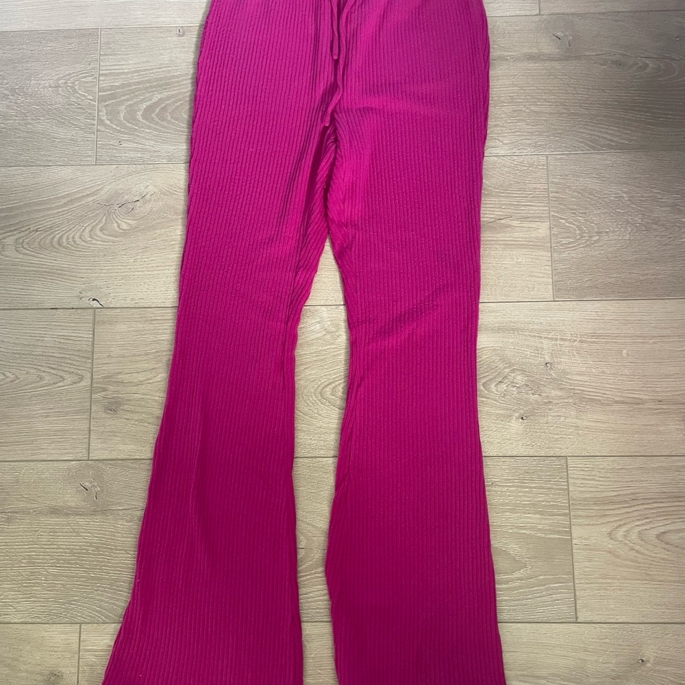 Aritzia pants